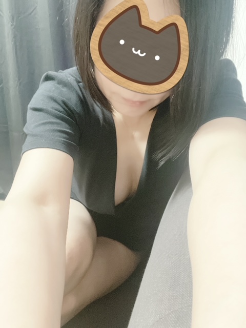 お部屋にいまーす🥰